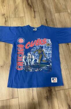 Vintage 1991 Chicago Cubs Nutmeg USA Graphic T-Shirt